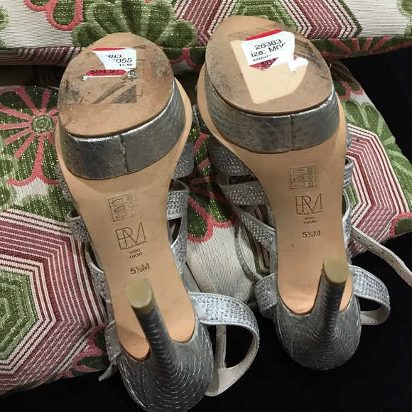 Pelle Moda silver crystal faux snakeskin platform heels 5.5 - Picture 5 of 6